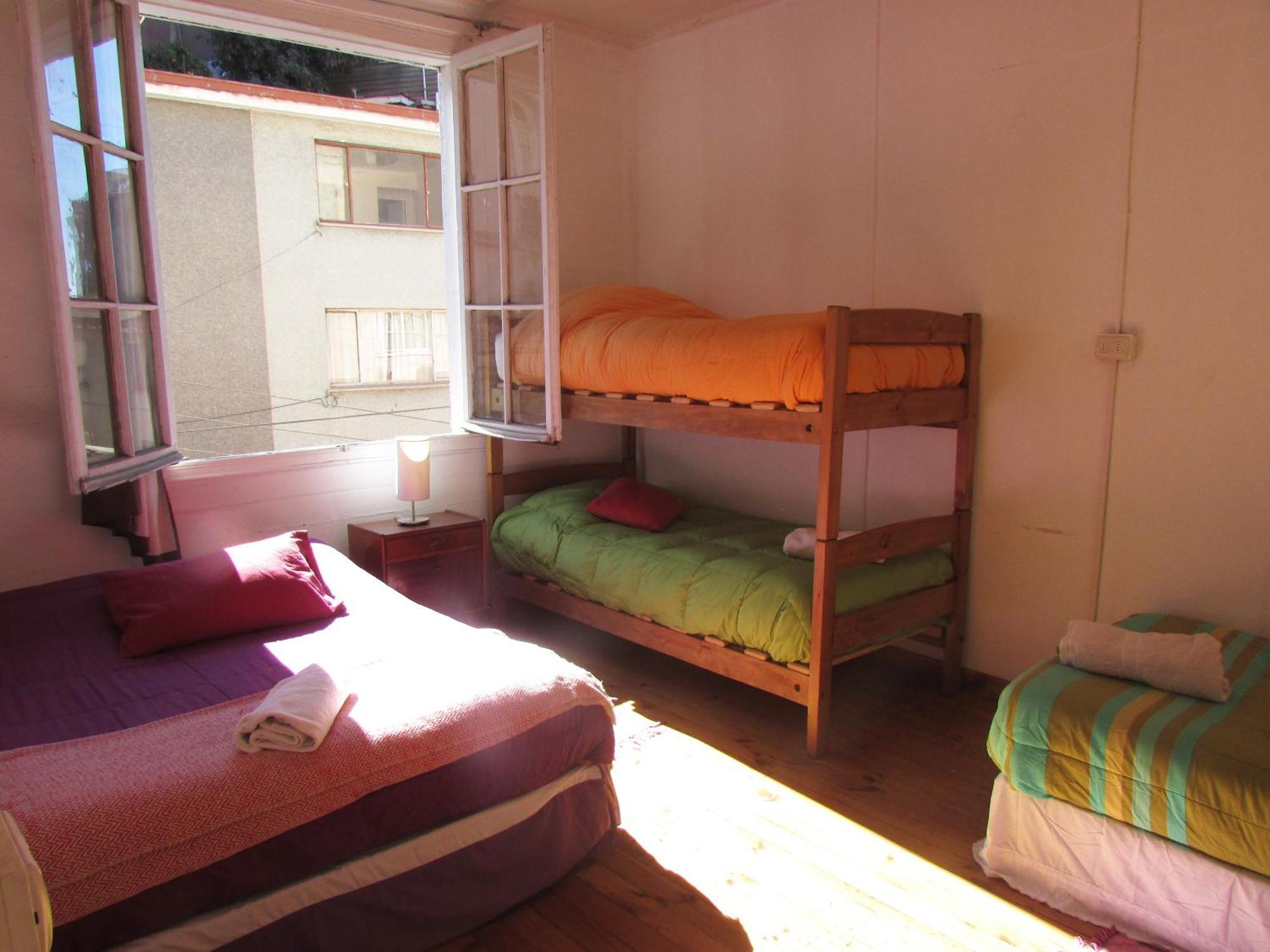 וואלפאראיסו Casa Volante Hostal מראה חיצוני תמונה