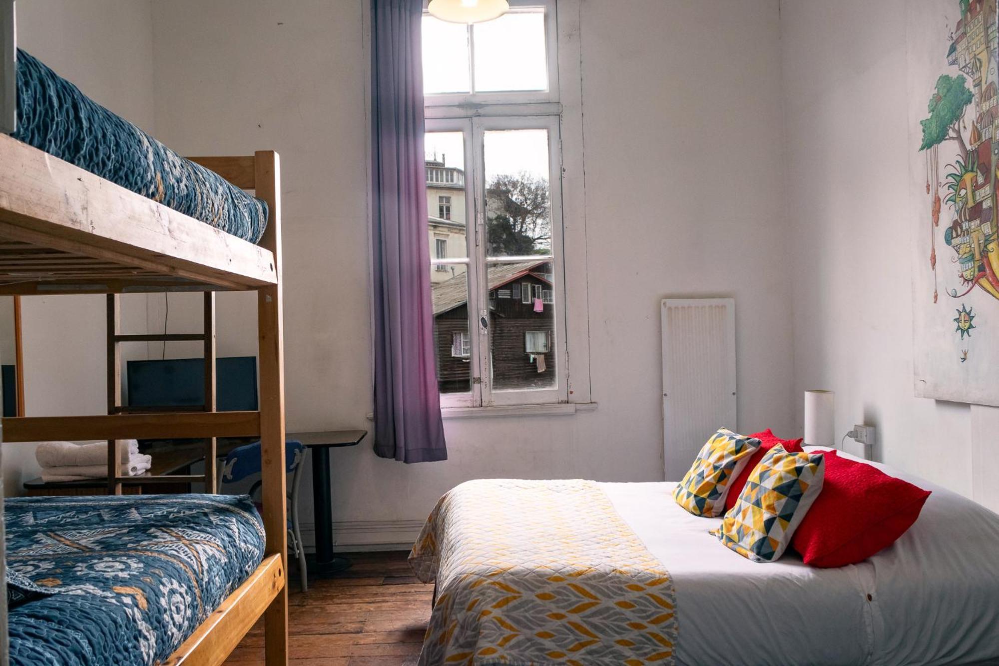 וואלפאראיסו Casa Volante Hostal מראה חיצוני תמונה