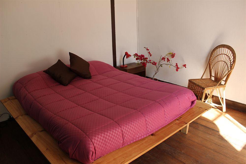 וואלפאראיסו Casa Volante Hostal מראה חיצוני תמונה