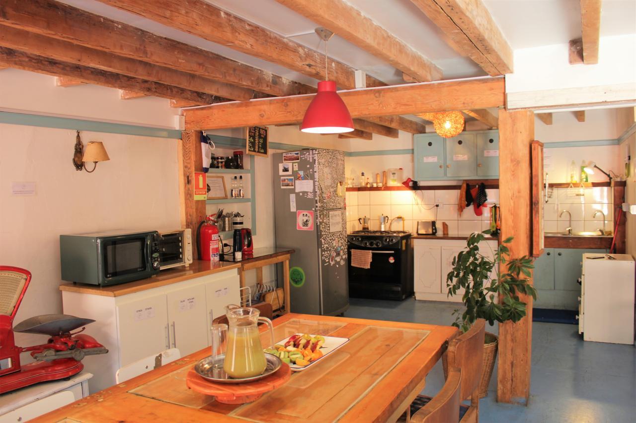 וואלפאראיסו Casa Volante Hostal מראה חיצוני תמונה