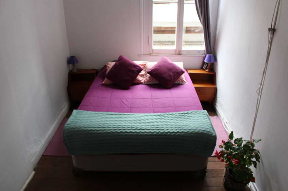 וואלפאראיסו Casa Volante Hostal מראה חיצוני תמונה